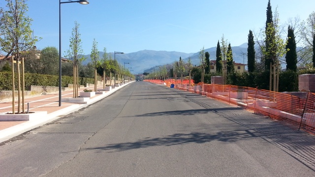 Pian di Scò: Viale De Gasperi, via al completamento dei marciapiedi sul lato ovest fino a Viale Marconi 