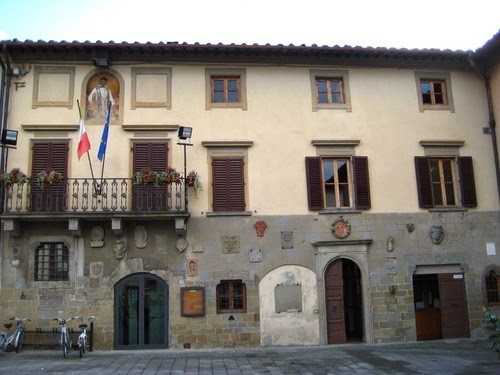 Interventi di manutenzione straordinaria al Palazzo municipale di Castelfranco Piandiscò, stanziati oltre 30 mila euro