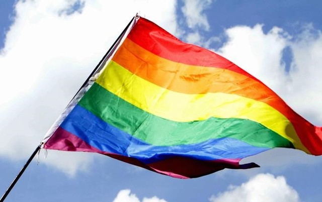 Approvata in Consiglio Comunale la mozione a sostegno del DDL “Zan”, per contrastare le discriminazioni legate al genere e identità sessuale