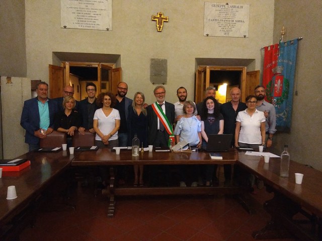 Insediato il nuovo Consiglio comunale, il sindaco Cacioli annuncia la Giunta